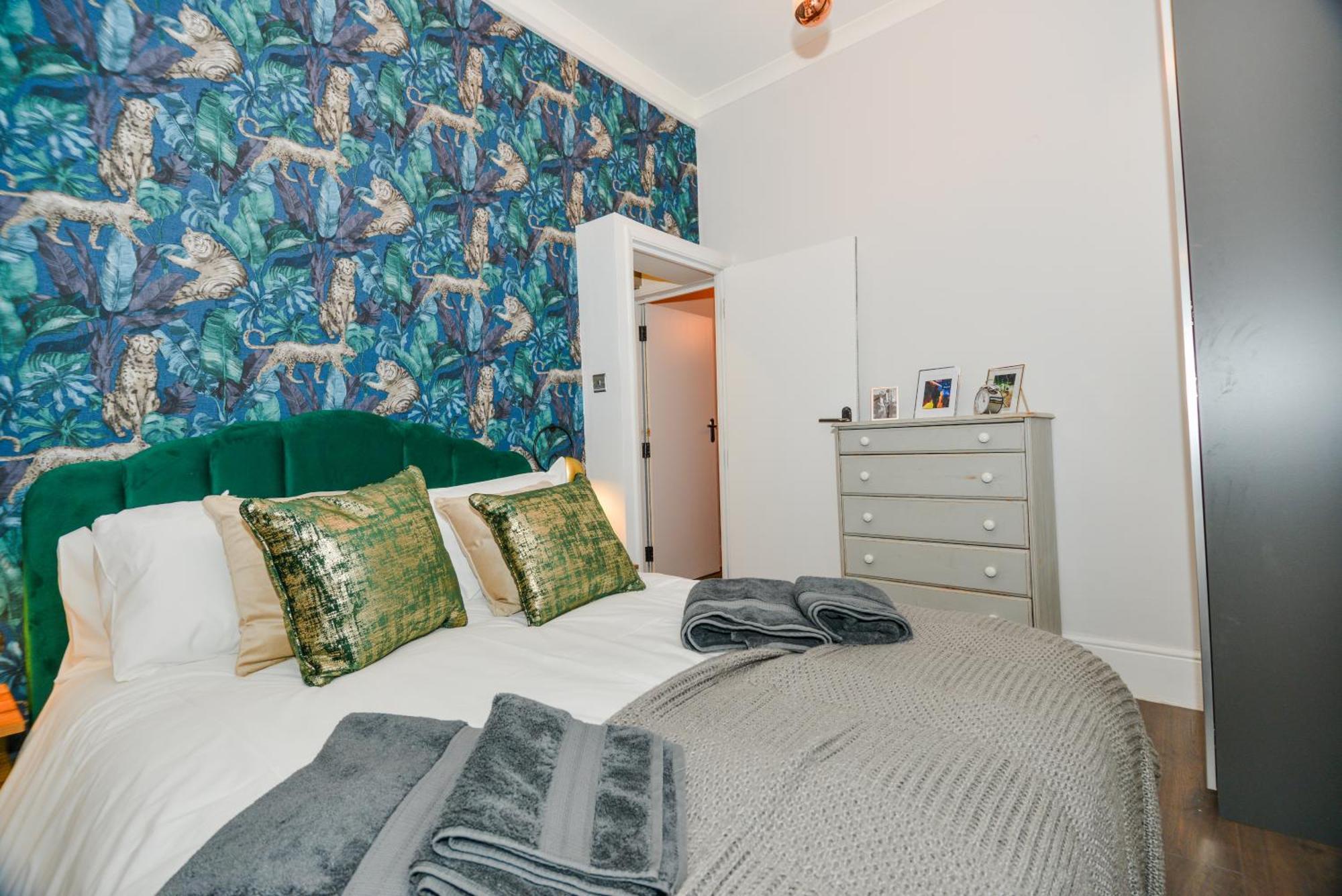 Cosy 1 Bedroom Home For Small Families ลอนดอน ภายนอก รูปภาพ